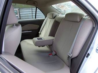 2009 Toyota Belta Pics