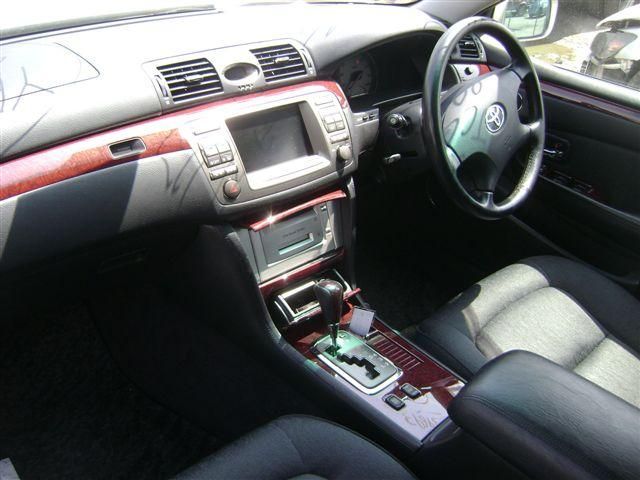 2001 Toyota Brevis