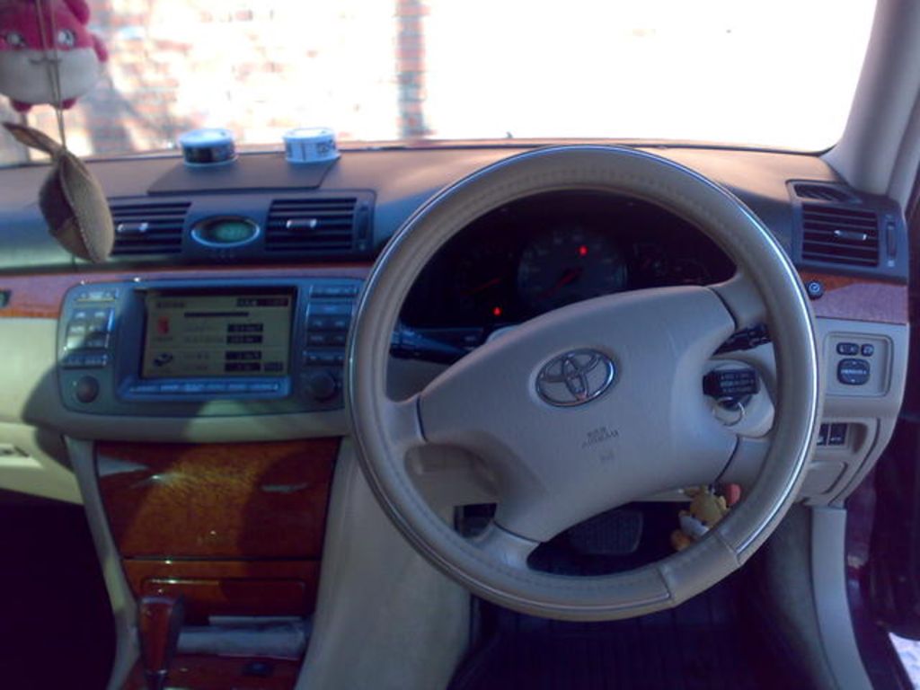 2001 Toyota Brevis