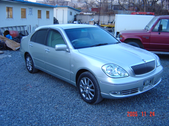 2001 Toyota Brevis Photos