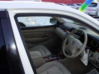 2001 Toyota Brevis Photos