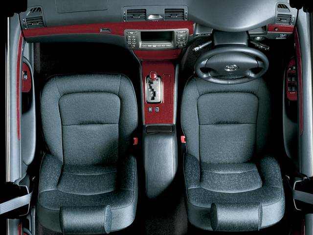 2002 Toyota Brevis