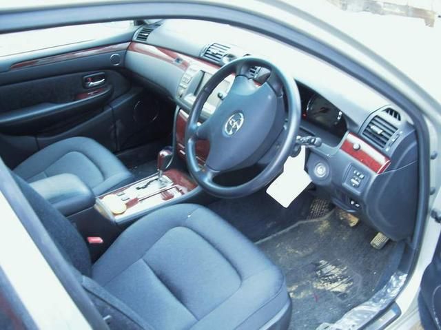 2002 Toyota Brevis