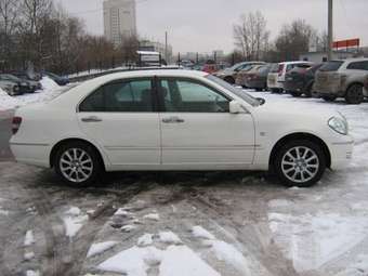 2002 Toyota Brevis Photos