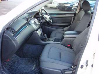 2002 Toyota Brevis Photos