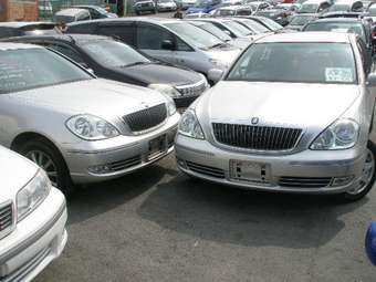 2002 Toyota Brevis Pictures
