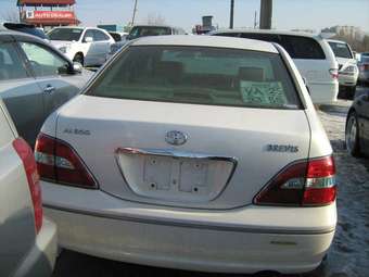 2002 Toyota Brevis Photos