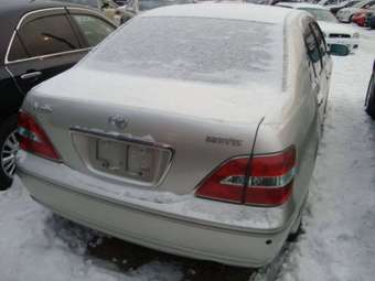 2002 Toyota Brevis Images