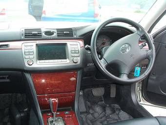 2002 Toyota Brevis Pictures