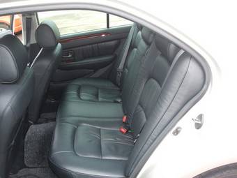 2002 Toyota Brevis Photos