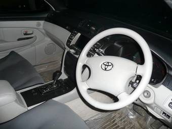 2002 Toyota Brevis Pictures