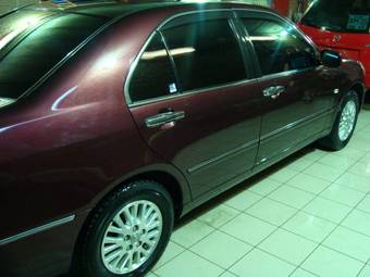 2002 Toyota Brevis Images