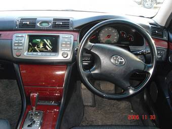 2002 Toyota Brevis Photos
