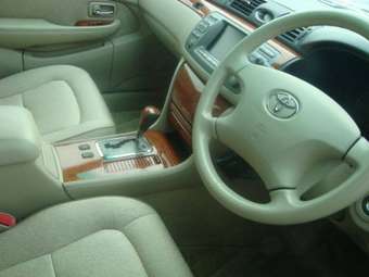 2003 Toyota Brevis Photos