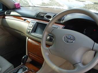 2003 Toyota Brevis Photos