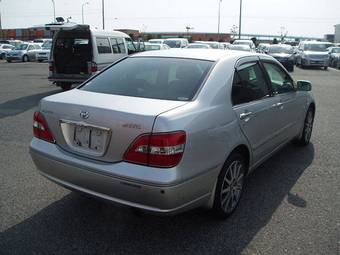 2003 Toyota Brevis Pictures