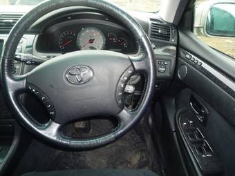 2004 Toyota Brevis Photos