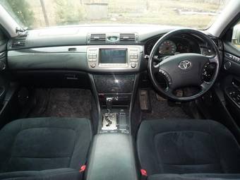 2005 Toyota Brevis Pictures