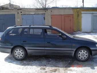 Toyota Caldina