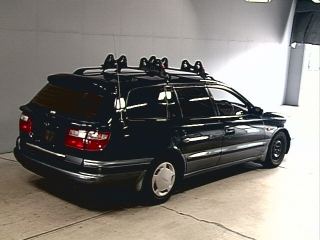 1993 Toyota Caldina Images