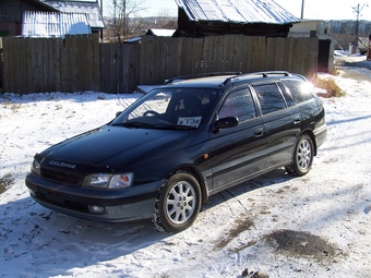 1995 Toyota Caldina
