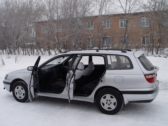 Toyota Caldina