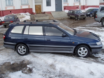 1995 Toyota Caldina