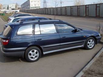 1995 Toyota Caldina