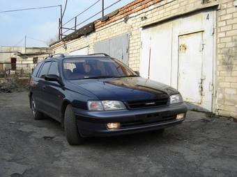 1995 Toyota Caldina