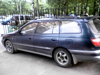 Toyota Caldina