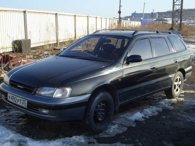 1995 Toyota Caldina