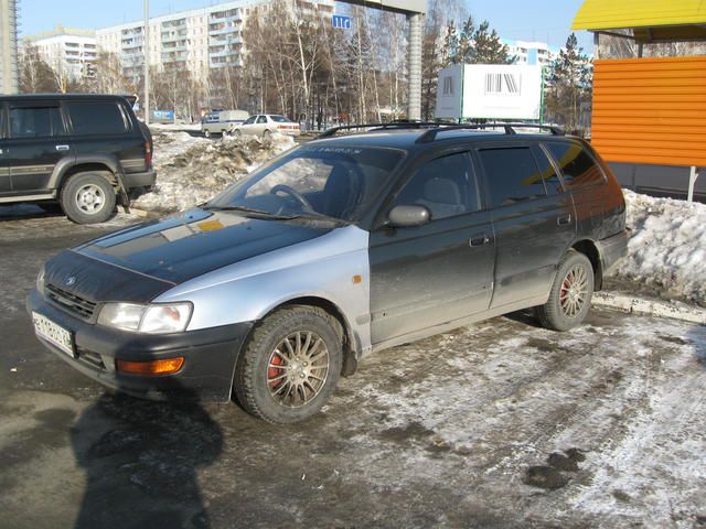 1995 Toyota Caldina