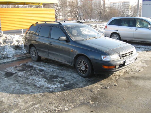 1995 Toyota Caldina