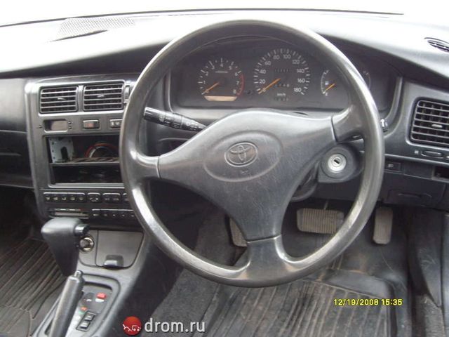 1995 Toyota Caldina