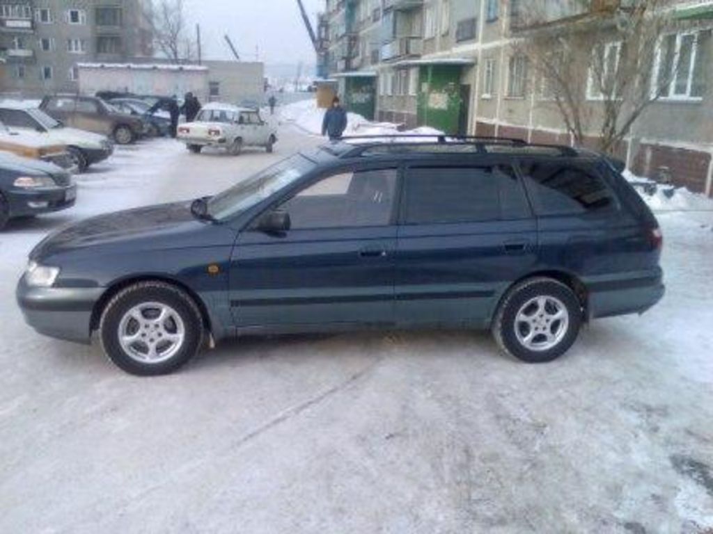 1995 Toyota Caldina