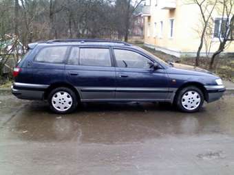 Toyota Caldina