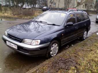 Toyota Caldina