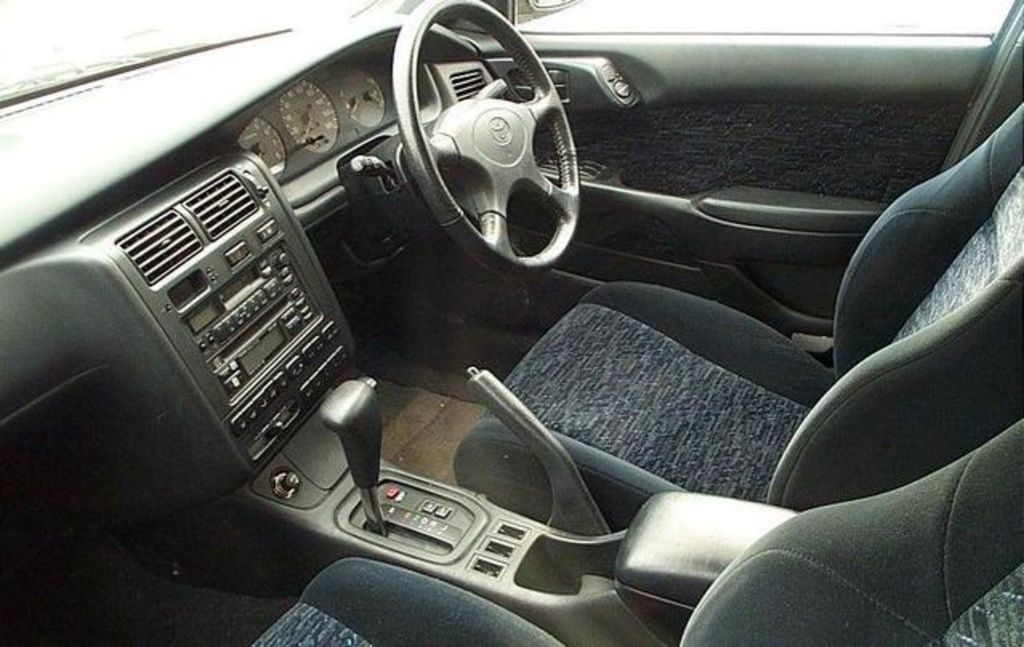 1995 Toyota Caldina