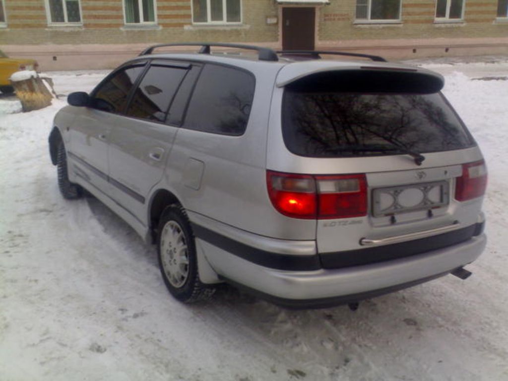 1995 Toyota Caldina