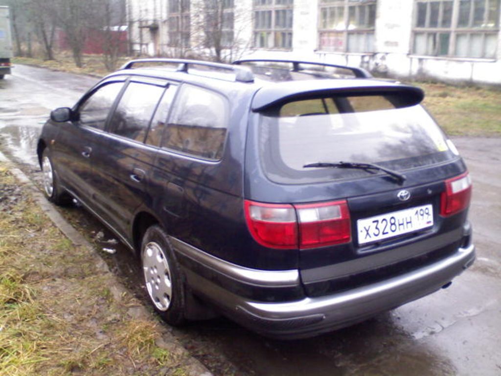 1995 Toyota Caldina