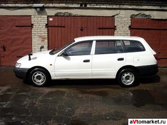1995 Toyota Caldina Pictures