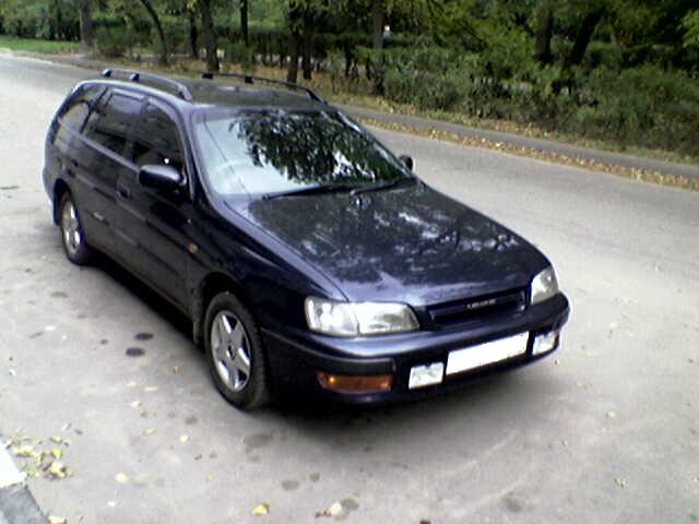 1996 Toyota Caldina