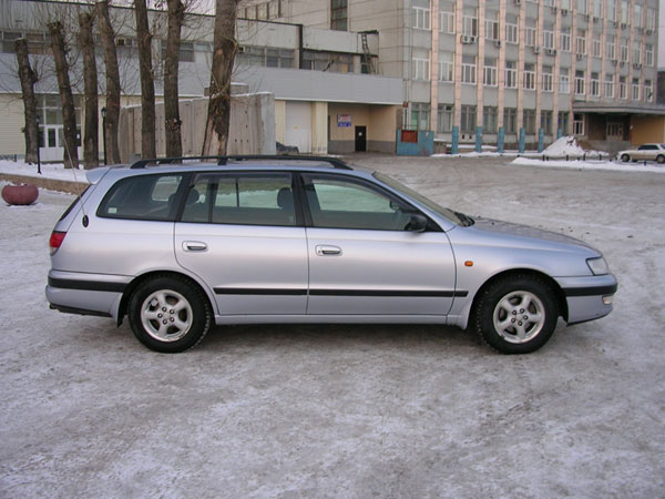 1996 Toyota Caldina