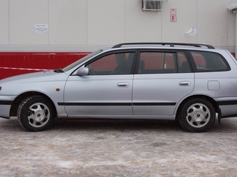 1996 Toyota Caldina