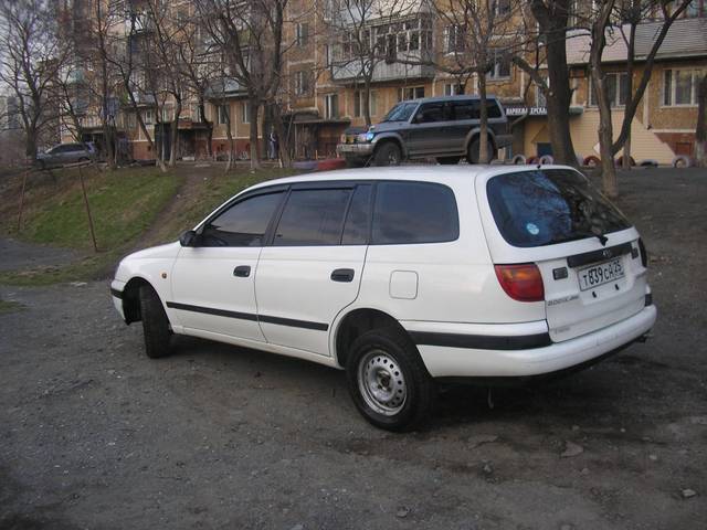 1996 Toyota Caldina