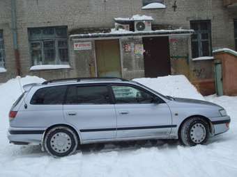 Toyota Caldina