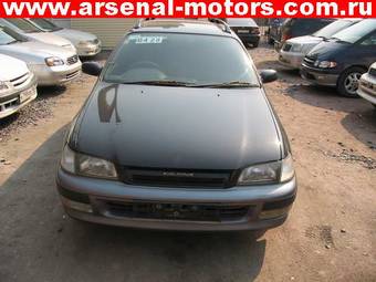 1996 Toyota Caldina Pictures