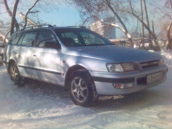 1997 Toyota Caldina