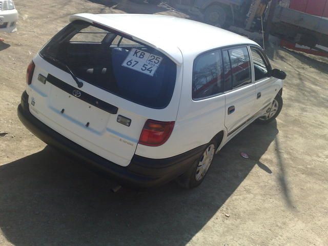 1997 Toyota Caldina