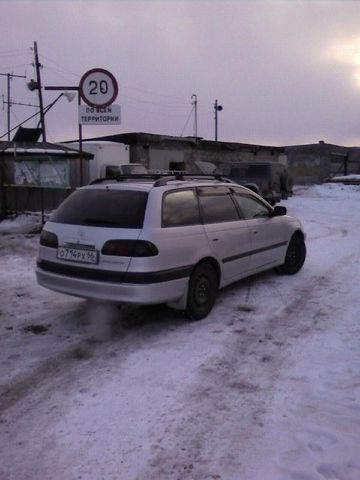 1997 Toyota Caldina